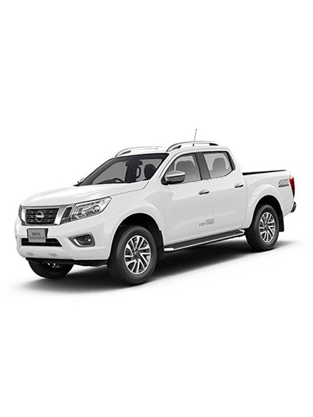 Nissan Navara Plus (MT) White