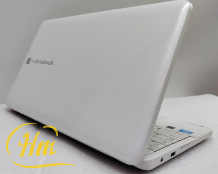 Toshiba dynabook B452/23GY