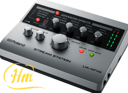 ROLAND UA-4FX2