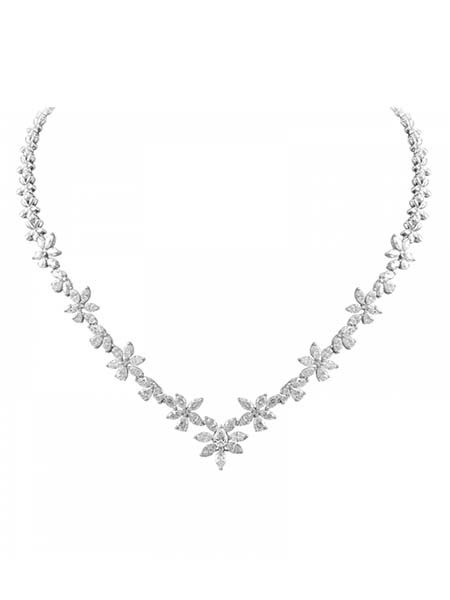 Diamond Necklace in 750 White Gold set
