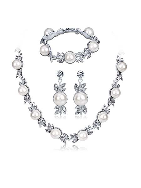 Pearl Jewelry Set Pearl Necklace Earrings Bracelet for Bridal