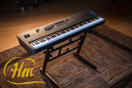 YAMAHA MODX8